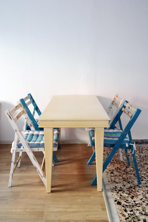Néa Péramos Holiday Apartment Sombrero מראה חיצוני תמונה